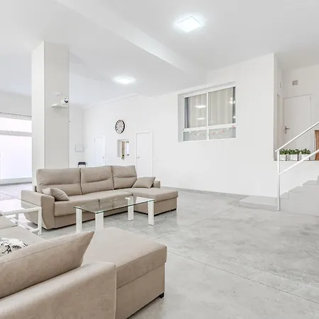 Διαμέρισμα Loft Experience Sea View & Private Garden *